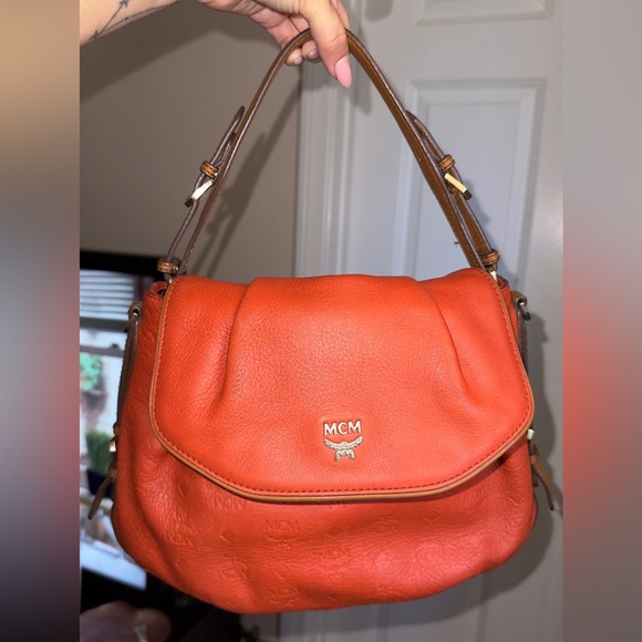 MCM embossed monogram handbag 🧡 - Picture 1 of 8